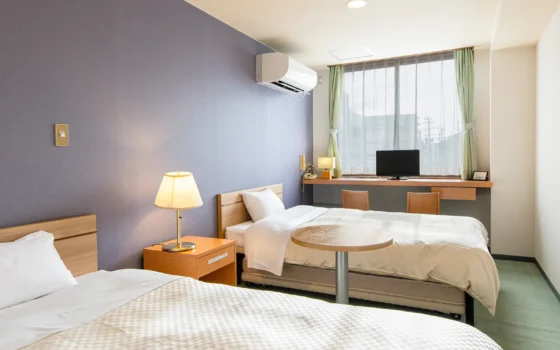 【禁煙】ツイン（バス・トイレ付）